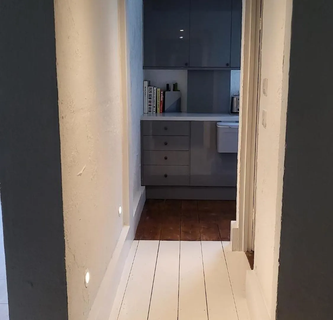 One Bed Garden Flat - Prime Location - Free Onsite Parking - Own Entrance Apartman Brighton